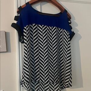 Stylish Blue and Black Chevron Women's Top